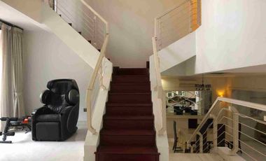 Rumah 2 Lantai di Mahogany Residence