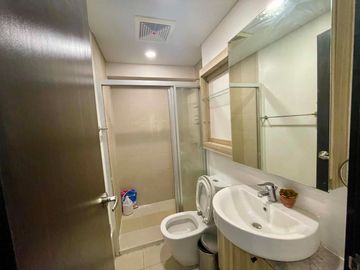 Spacious 2 bedrooms with parking for sale at The Lerato Mkaati