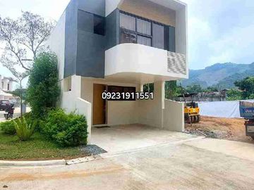 Easton Park C6 San Mateo Rizal near Timberland