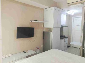 di sewakan apartemen green lake Sunter tipe studio furnish