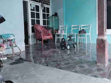 Di jual rumah dengan Luas Tanah 81 meter strategis