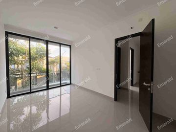 Rumah Minimalis di Kawasan Modern PIK 2 Ext Milenial