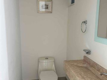 SE RENTA DEPARTAMENTO EN AV CUAUHTEMOC
