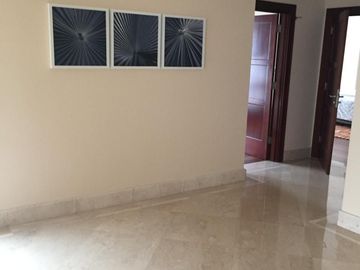 Apartemen SCBD Suites, 2BR, 165sqm, Furnished