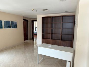 Apartemen SCBD Suites, 2BR, 165sqm, Furnished