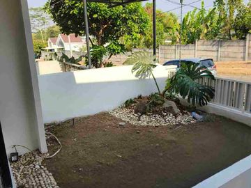 Dijual Cepat Rumah Modern Minimalis 2Lantai Di Perumahan Greenland Tidar Kota Malang