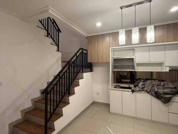 Disewakan Rumah 3 Kamar Cluster Magenta Boulevard Fullfurnish