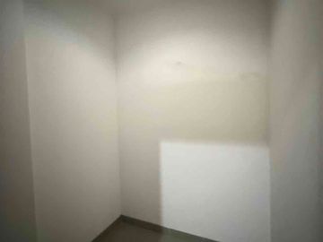 Disewakan Rumah 3 Kamar Cluster Magenta Boulevard Fullfurnish