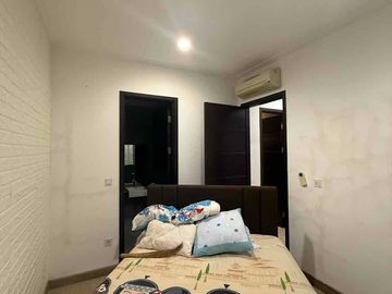 Disewakan Rumah 3 Kamar Cluster Magenta Boulevard Fullfurnish
