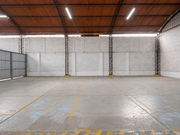 VENTA DE LOCAL INDUSTRIAL 634m2 - CALLAO