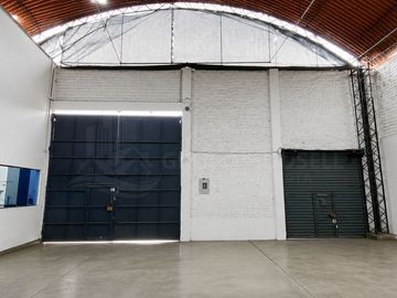VENTA DE LOCAL INDUSTRIAL 634m2 - CALLAO
