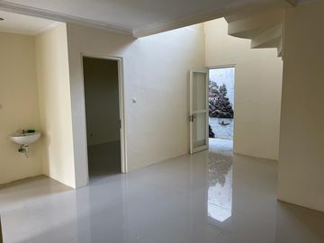 Dijual Rumah 2 Lantai Purimas Gunung Anyar MERR REV.A746