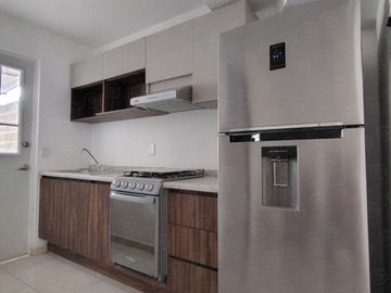 Casa en RENTA AMUEBLADA en Residencial Murano, Blvd. La Herradura, Zona SUR León, Gto.
