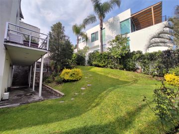 Se renta casa con jardin y terraza en Virreyes