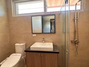 SINGLE DETACHED MODERN HOUSE FOR SALE IN BF HOMES PARANAQUE