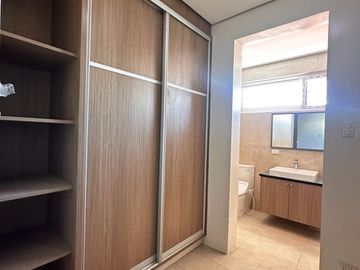 SINGLE DETACHED MODERN HOUSE FOR SALE IN BF HOMES PARANAQUE