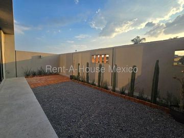 Zirandaro san miguel de allende vendo casa en privada con amenidades a estrenar 3 recamara 3 baños