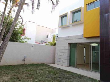 CASA EN RENTA SIN AMUEBLAR EN FRACC. LA  TAMPIQUERA, BOCA DEL RÍO, VER*