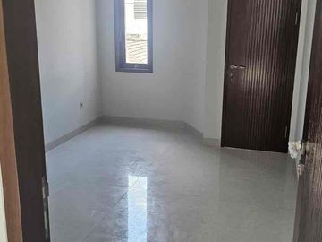 BRAND NEW 2 LANTAI CEMPAKA PUTIH TENGAH JAKARTA PUSAT