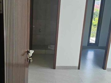 BRAND NEW 2 LANTAI CEMPAKA PUTIH TENGAH JAKARTA PUSAT