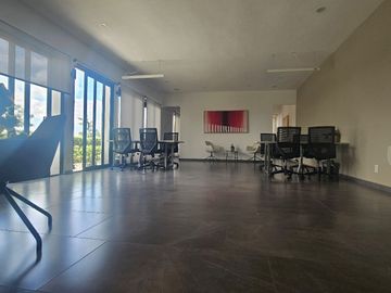 Departamento en Renta con elevador Zibata 2 Recamaras Nuevo cerca de Plazas y parques