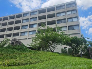 Departamento en Renta con elevador Zibata 2 Recamaras Nuevo cerca de Plazas y parques