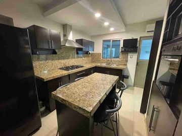 Casa en venta en Fracc.  Lomas del Sol Alvarado Veracruz.