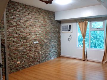 Gateway Garden Heights 2BR 54sqm Semi-furnished P30K in Mandaluyong