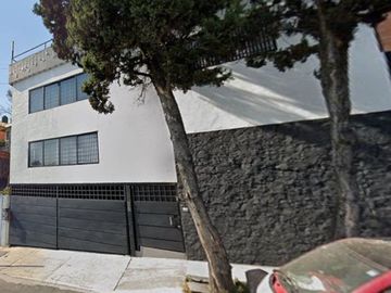 Se vende casa en Calz. de las Carretas 29, Colina del Sur, Álvaro Obregón