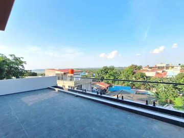 DiJual Rumah Mewah Beverly Estate Batam Center 4 Kamar Posisi Hook Siap Huni