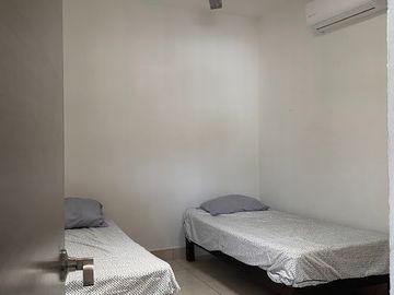 DEPARTAMENTO AMUEBLADO EN RENTA EN CAMPO VERDE