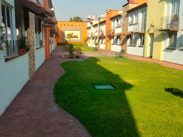 CDA. DE TERRONES BENITEZ 12, MEMETLA, CUAJIMALPA DE MORELOS, CDMX.