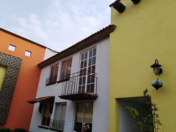 CDA. DE TERRONES BENITEZ 12, MEMETLA, CUAJIMALPA DE MORELOS, CDMX.