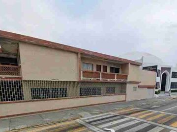 🚨 Propiedad en RENTA como Terreno ubicado en Calzada Adolfo Ruíz Cortines, Fracc. Costa Verde, Boca del Río, Veracruz.