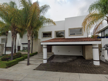 Casa en venta en Lago de Chapala, Cumbres del Lago, Juriquilla, Qro.
