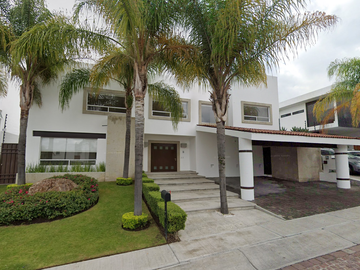 Casa en venta en Lago de Chapala, Cumbres del Lago, Juriquilla, Qro.
