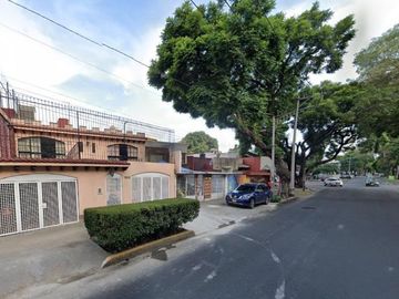 CASA EN REMATE BANCARIO  EN LA COL  EDUCACIÓN, COYOACÁN