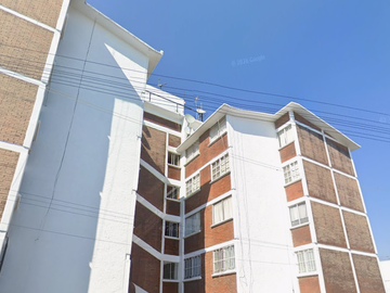 Venta de Departamento en Rancho Tollocan 13, Coapa, Girasoles III, Coyoacán