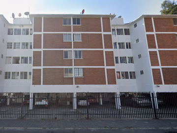 Venta de Departamento en Rancho Tollocan 13, Coapa, Girasoles III, Coyoacán