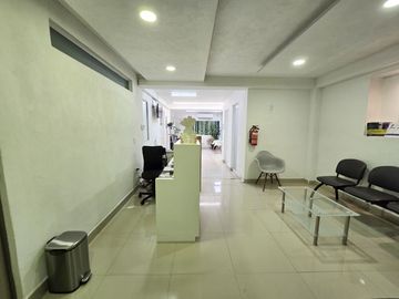 Propiedad comercial en venta en Puerto Vallarta, excelente oportunidad de inversión