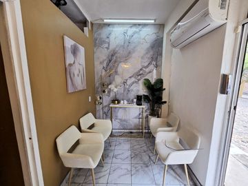 Propiedad comercial en venta en Puerto Vallarta, excelente oportunidad de inversión
