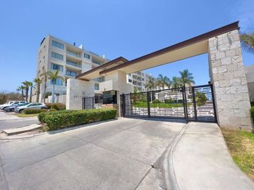 Departamento Amueblado en Renta en Vista Vela, Cabo San Lucas: 3 Recámaras con Vista al Mar