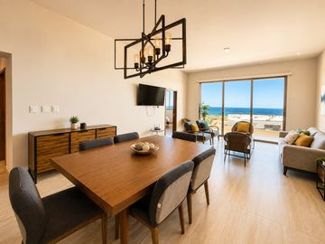 Departamento Amueblado en Renta en Vista Vela, Cabo San Lucas: 3 Recámaras con Vista al Mar