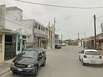 VENTA DE CASA EN SIMON RIVERA, CIUDAD MADERO TAMAULIPAS