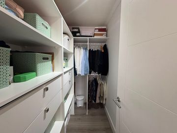 Lomas Montemar, 80 M2, 2 dormitorios, terraza cerrada, 1 estacionamiento