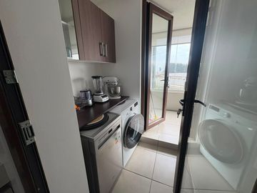 Lomas Montemar, 80 M2, 2 dormitorios, terraza cerrada, 1 estacionamiento