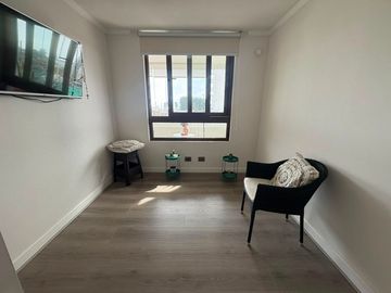 Lomas Montemar, 80 M2, 2 dormitorios, terraza cerrada, 1 estacionamiento