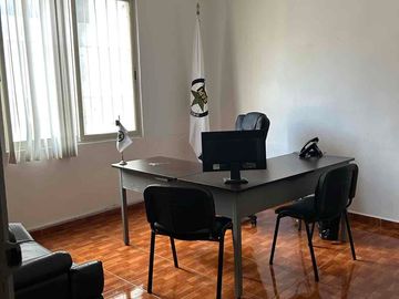 EDIFICIO DE OFICINAS