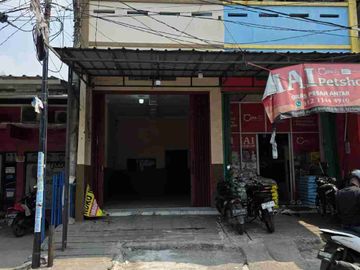 ruko ramai di pondok ungu permai bekasi