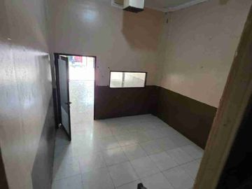 ruko ramai di pondok ungu permai bekasi